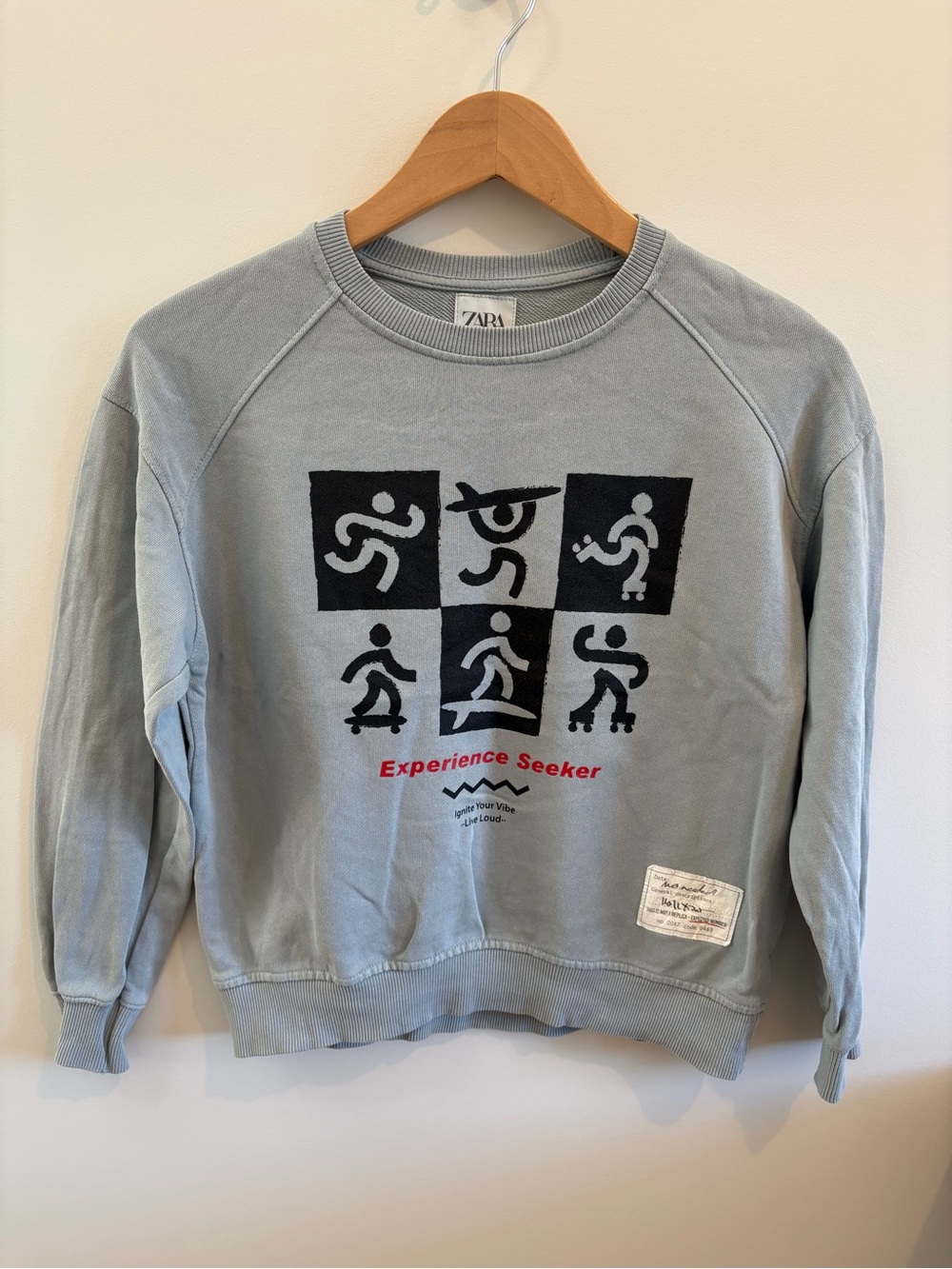 ZARA  'Experience Seeker' Light blue Graphic Sweatshirt
